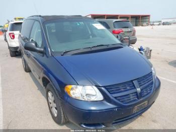  Salvage Dodge Grand Caravan