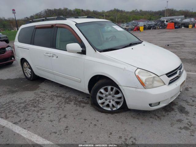  Salvage Kia Sedona