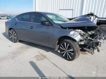  Salvage Nissan Altima