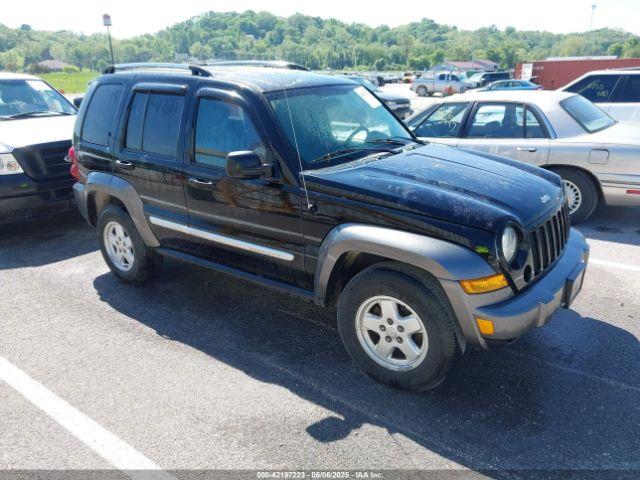  Salvage Jeep Liberty