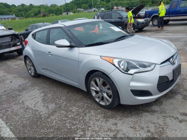  Salvage Hyundai VELOSTER