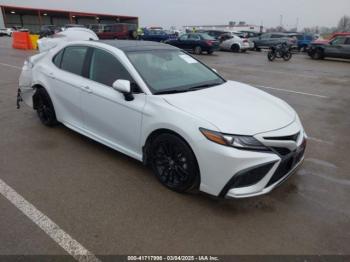  Salvage Toyota Camry