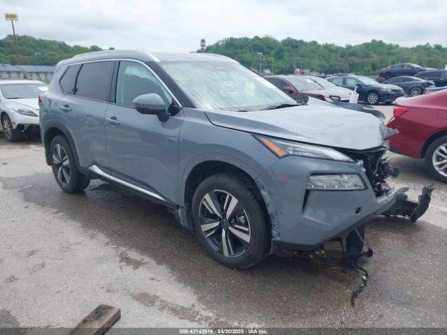  Salvage Nissan Rogue