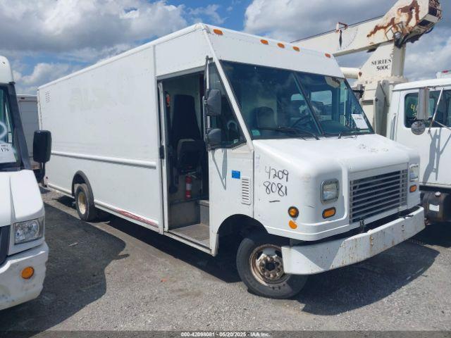  Salvage Ford E-450