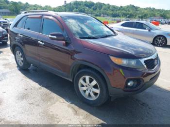  Salvage Kia Sorento