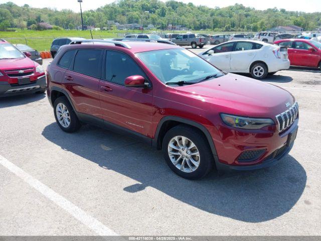  Salvage Jeep Cherokee