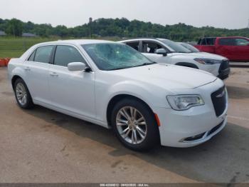  Salvage Chrysler 300