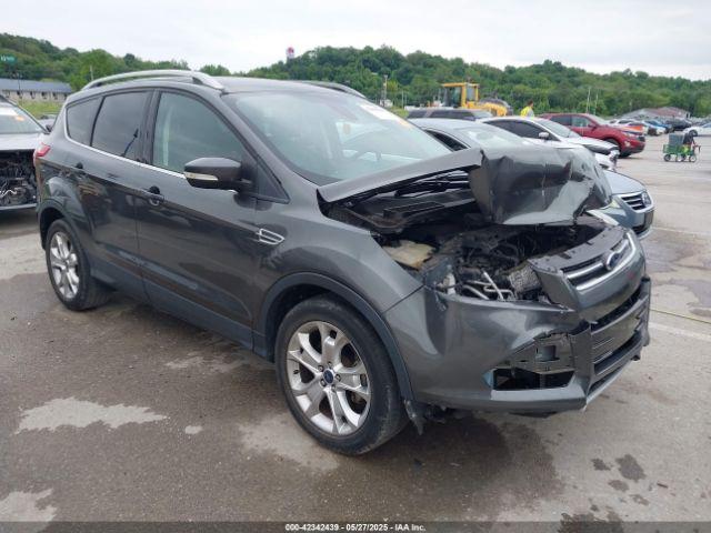  Salvage Ford Escape