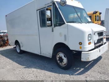  Salvage Freightliner Chassis