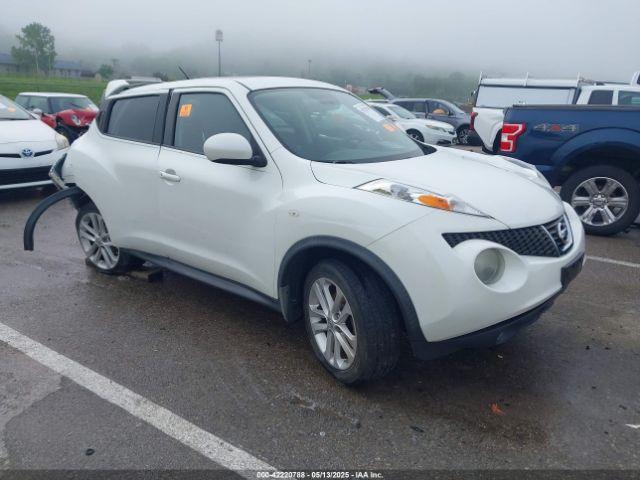  Salvage Nissan JUKE