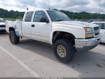  Salvage Chevrolet Silverado 1500