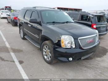  Salvage GMC Yukon