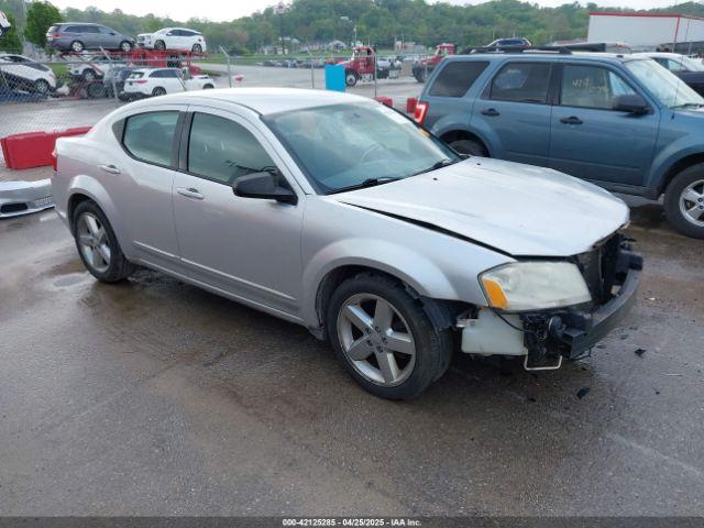  Salvage Dodge Avenger