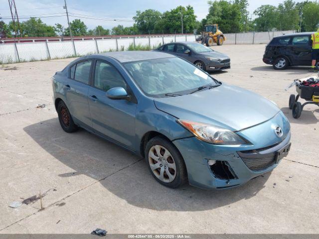  Salvage Mazda Mazda3