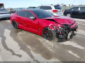  Salvage Kia Stinger