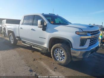  Salvage Chevrolet Silverado 2500