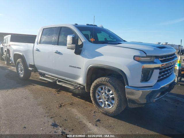  Salvage Chevrolet Silverado 2500