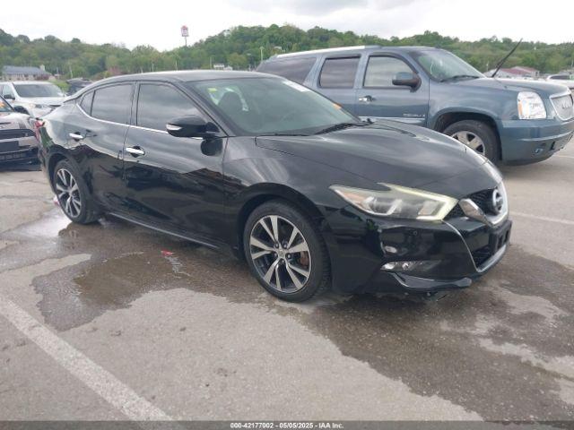  Salvage Nissan Maxima