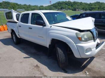  Salvage Toyota Tacoma