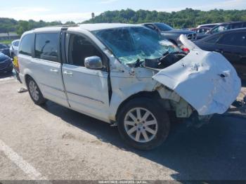  Salvage Chrysler Town & Country