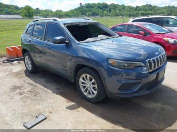  Salvage Jeep Cherokee