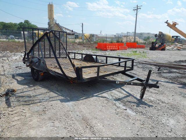  Salvage Carry On 7x12 Trailer