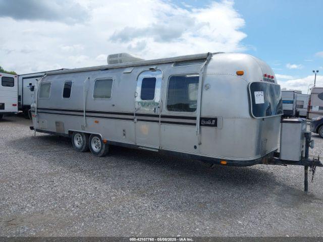  Salvage Airstream Excella
