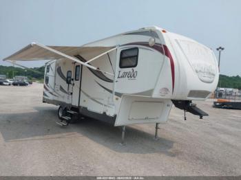  Salvage Keystone 275sbh Laredo