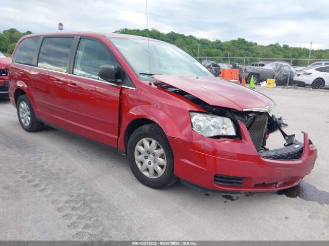  Salvage Chrysler Town & Country