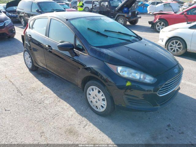  Salvage Ford Fiesta