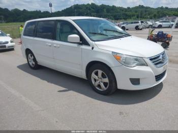  Salvage Volkswagen Routan