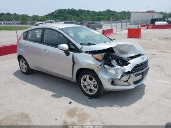  Salvage Ford Fiesta