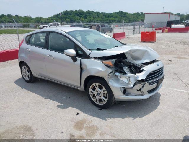  Salvage Ford Fiesta