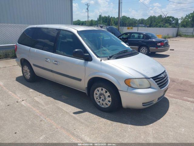  Salvage Chrysler Town & Country