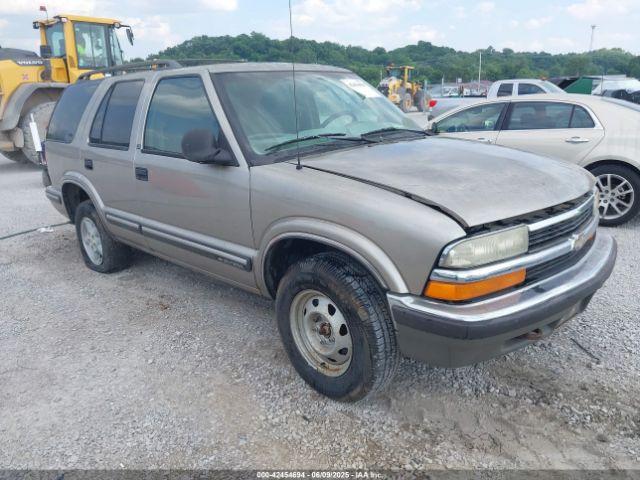  Salvage Chevrolet Blazer