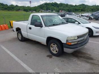  Salvage Chevrolet Silverado 1500