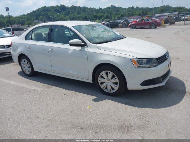  Salvage Volkswagen Jetta