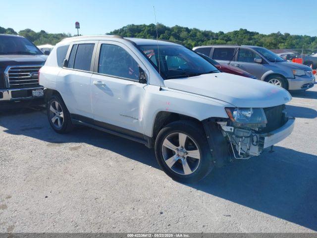  Salvage Jeep Compass