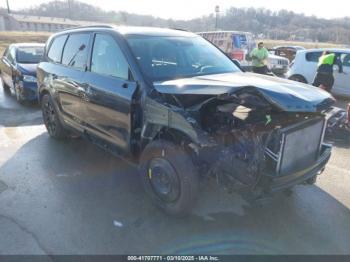  Salvage Kia Telluride