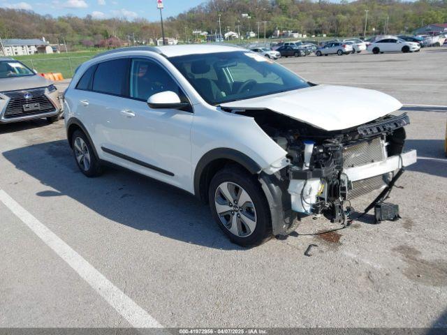  Salvage Kia Niro