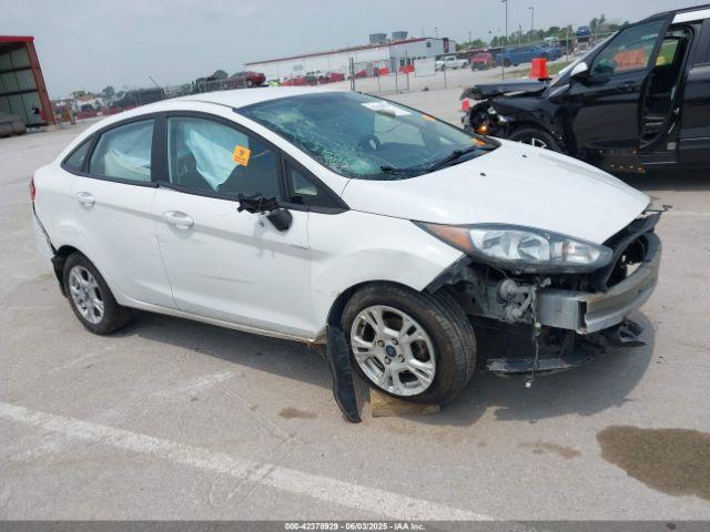  Salvage Ford Fiesta