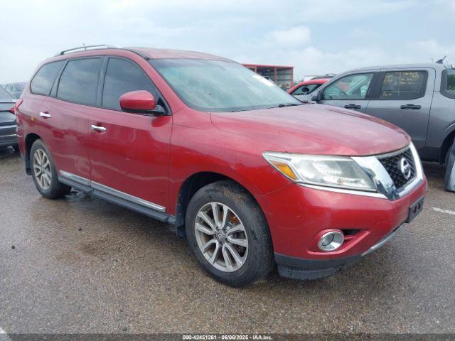  Salvage Nissan Pathfinder