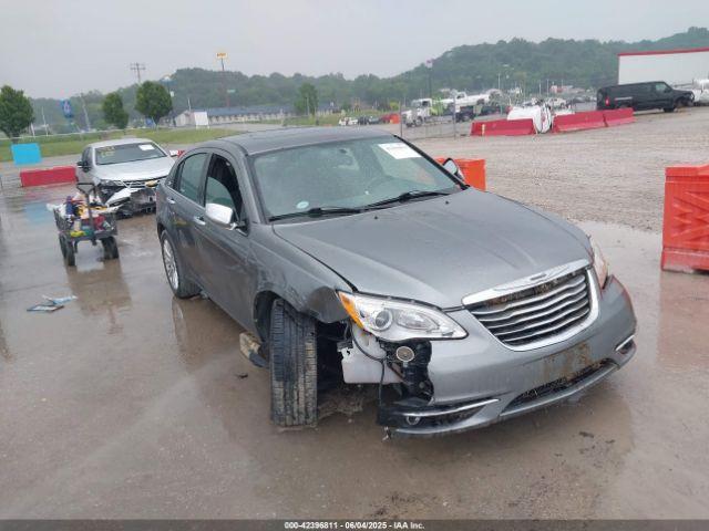  Salvage Chrysler 200