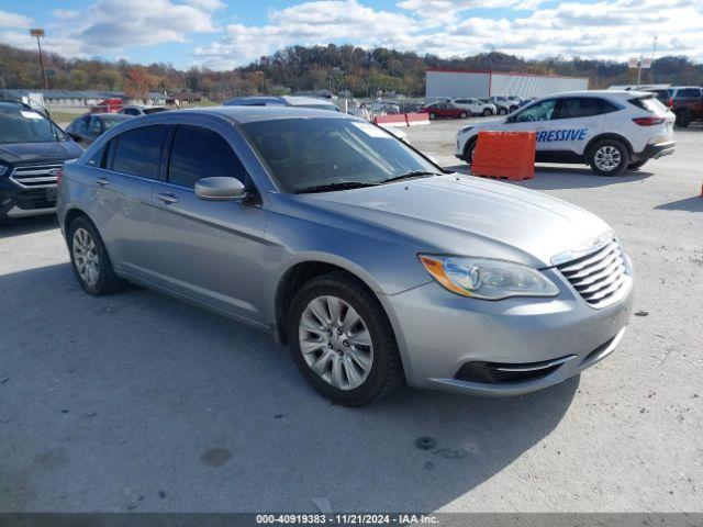  Salvage Chrysler 200