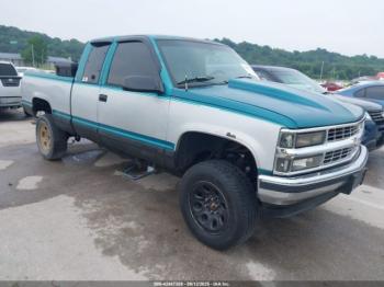  Salvage Chevrolet Gmt