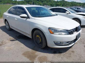  Salvage Volkswagen Passat
