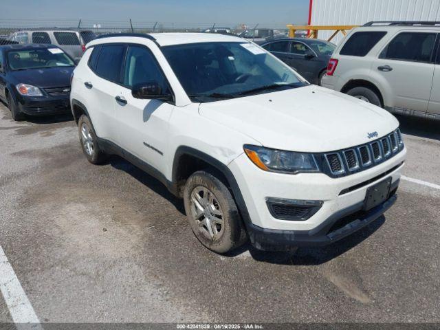  Salvage Jeep Compass