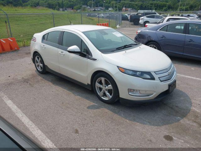  Salvage Chevrolet Volt