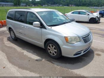  Salvage Chrysler Town & Country