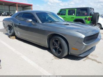  Salvage Dodge Challenger